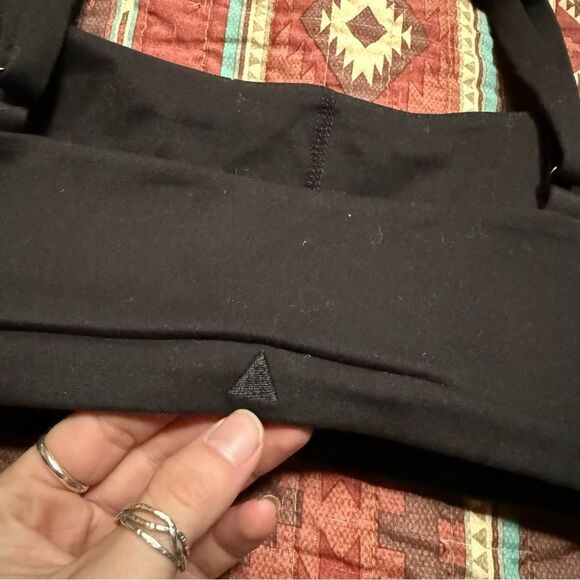 Balance Athletica black sports bra size large - Picture 4 of 4